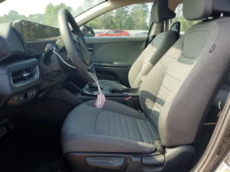 2025 KIA K4 EX 7