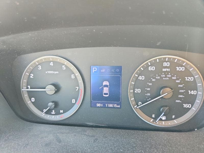 2017 HYUNDAI SONATA SE 9