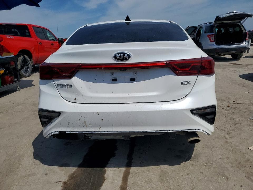 2019 KIA FORTE EX 6