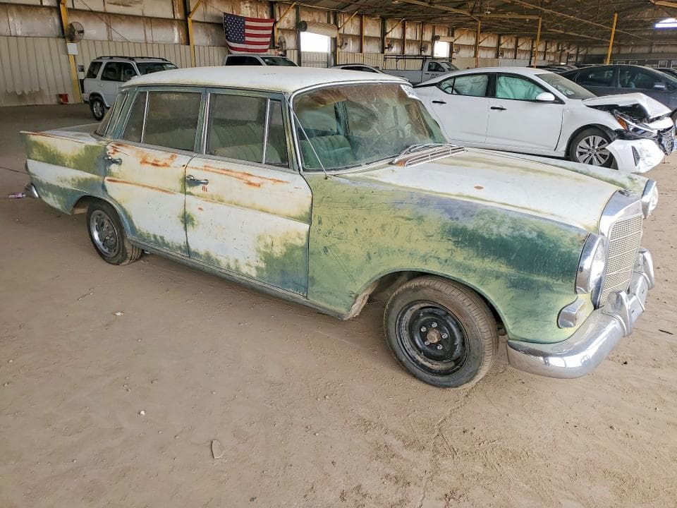 1966 MERCEDES 200D RWD 4