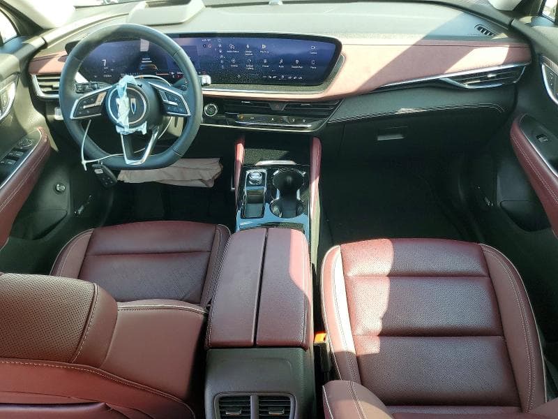 2024 BUICK ENVISION ESSENCE 8