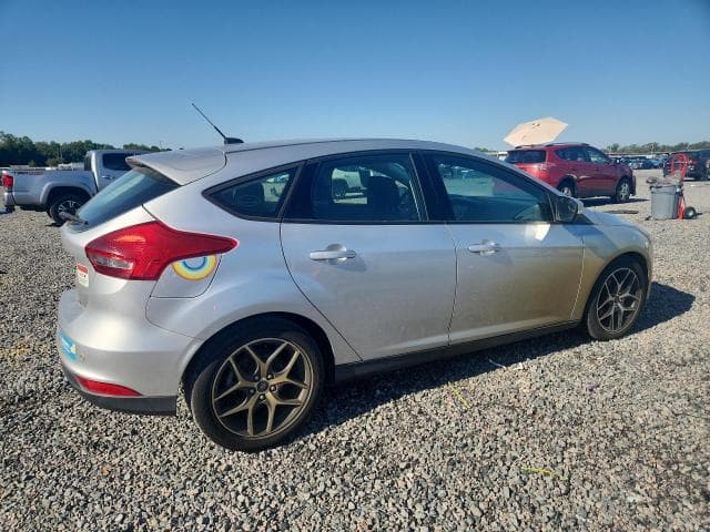 2017 FORD FOCUS SEL 3