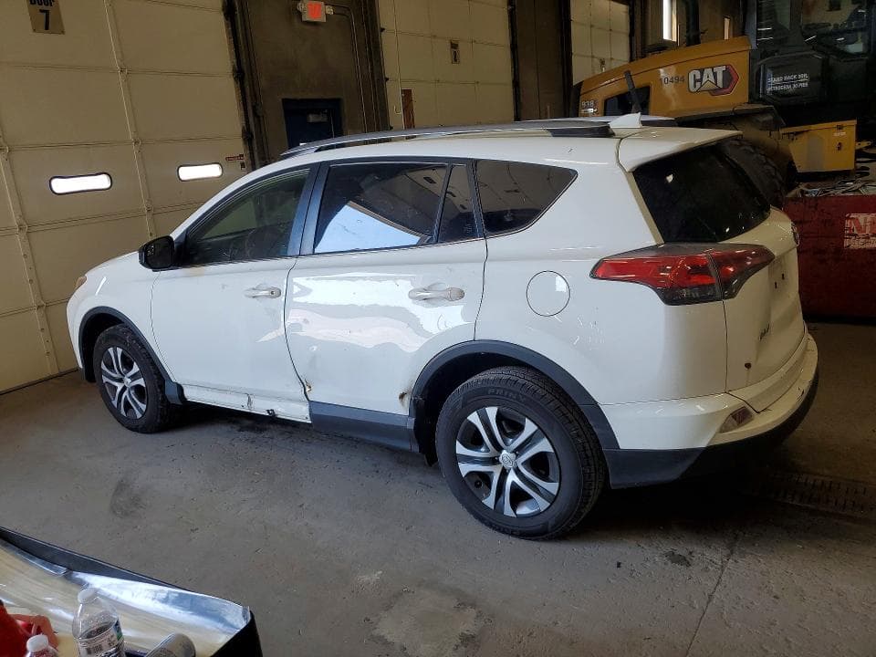 2017 TOYOTA RAV4 LE 2