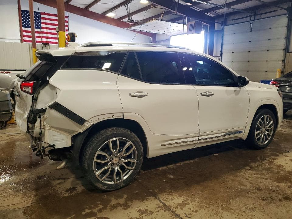 2024 GMC TERRAIN DENALI 3