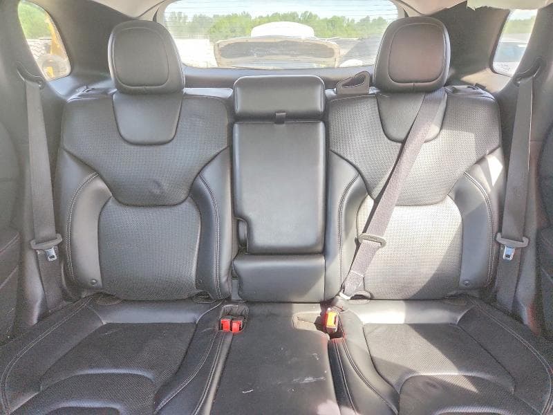 2019 JEEP CHEROKEE LIMITED 10
