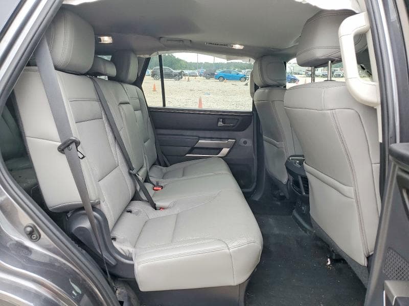 2024 TOYOTA SEQUOIA SR5 11