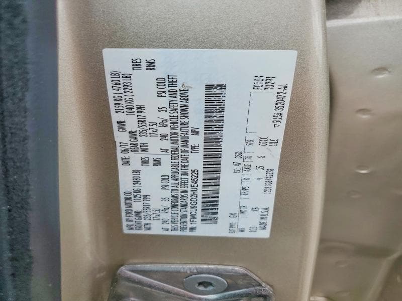 2017 FORD ESCAPE SE 13
