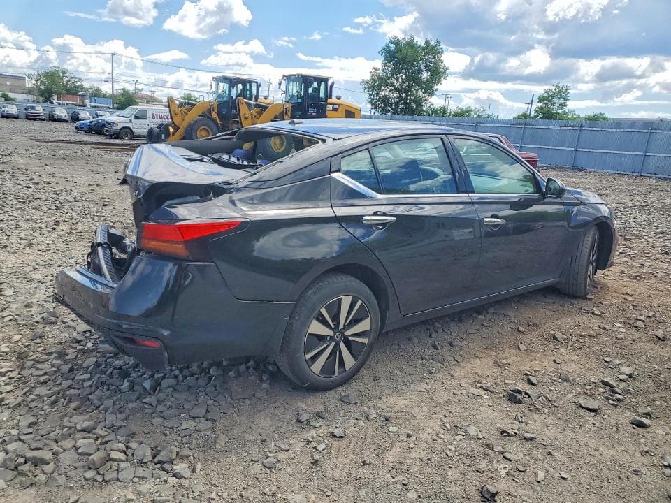 2020 NISSAN ALTIMA SV 3