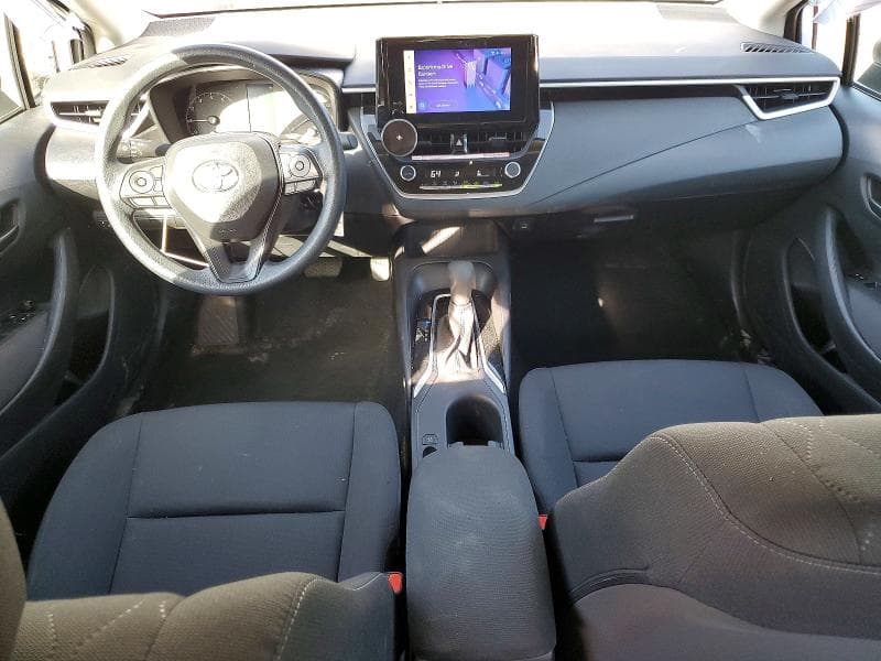 2025 TOYOTA COROLLA LE 8