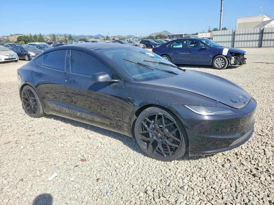 2025 TESLA MODEL 3 4