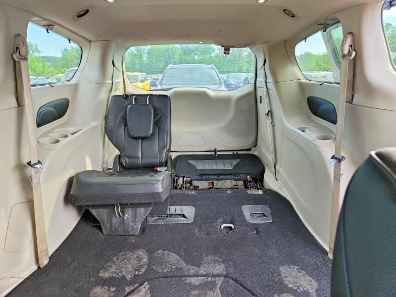 2017 CHRYSLER PACIFICA TOURING L 10