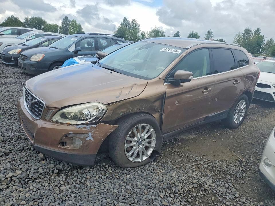 2010 VOLVO XC60 - 1