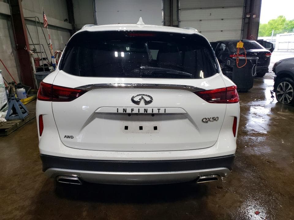 2019 INFINITI QX50 LUXE 6