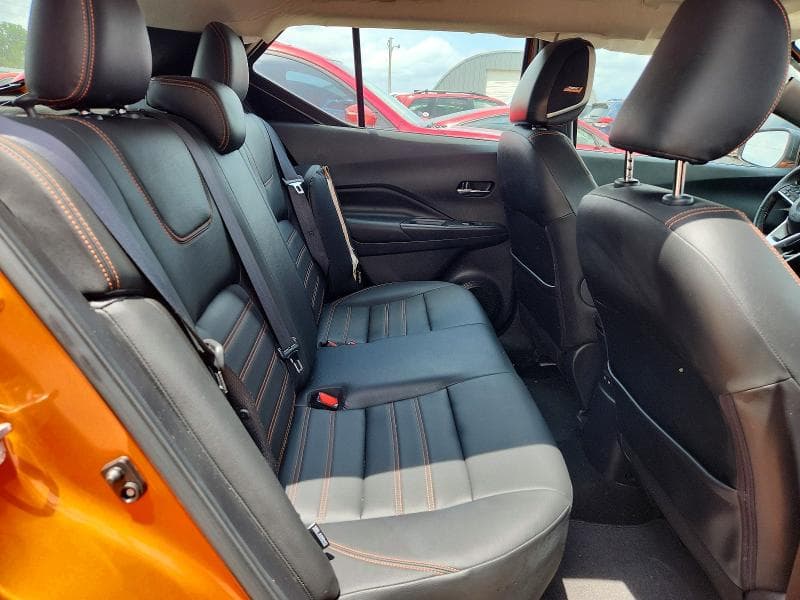 2020 NISSAN KICKS SR 10