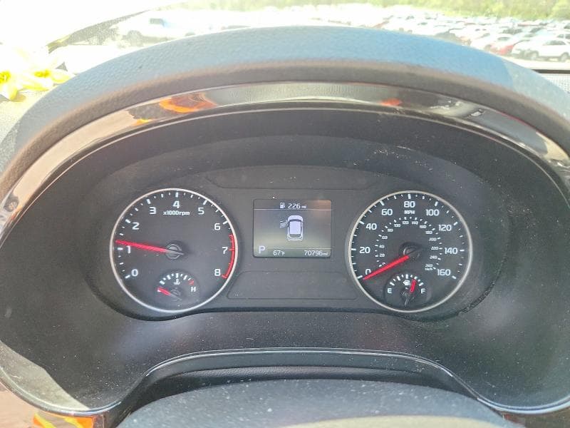 2021 KIA SELTOS EX 9