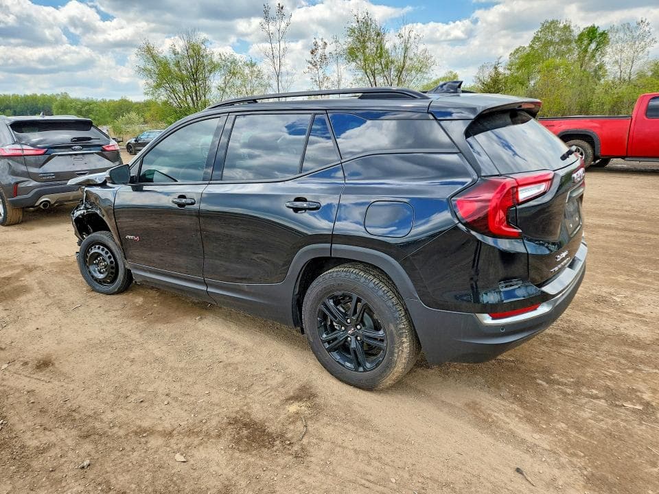 2024 GMC TERRAIN AT4 2