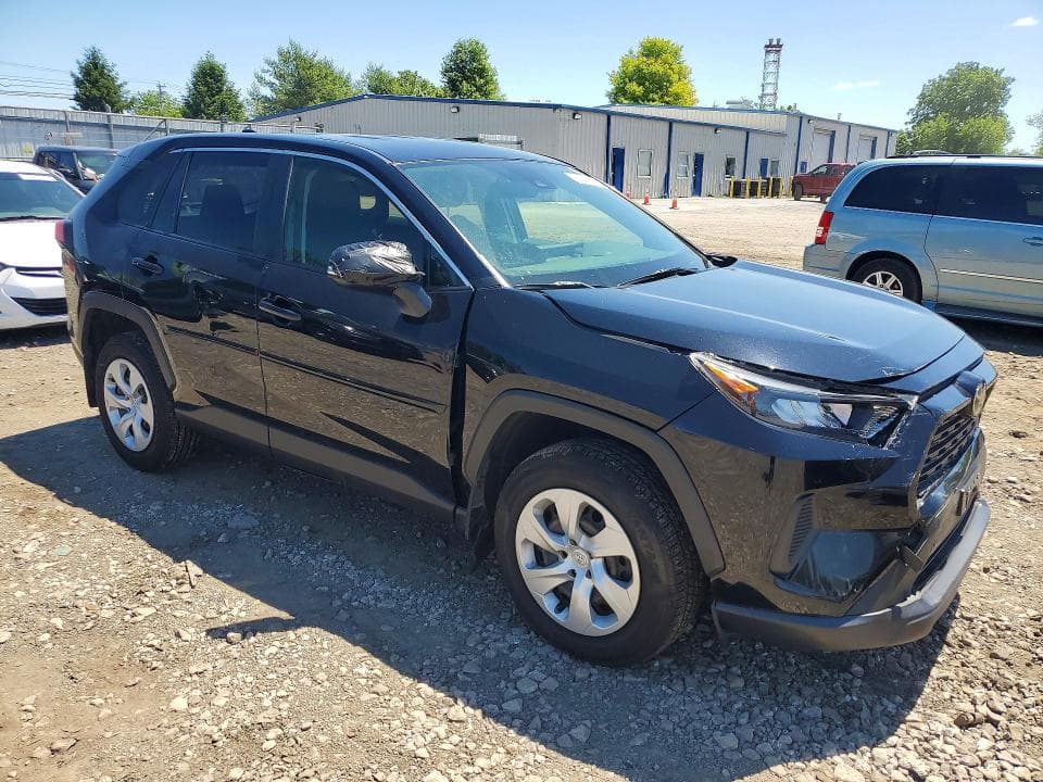 2022 TOYOTA RAV4 LE 4