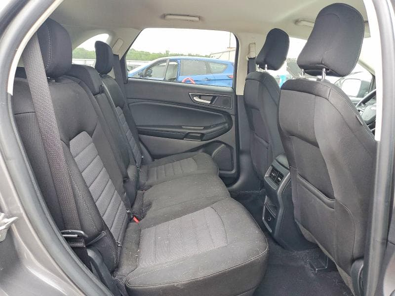 2021 FORD EDGE SE 11