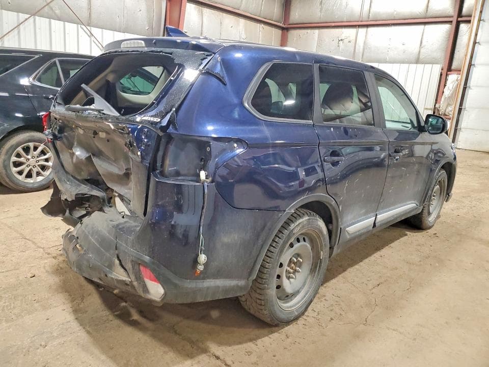 2018 MITSUBISHI OUTLANDER SE 3