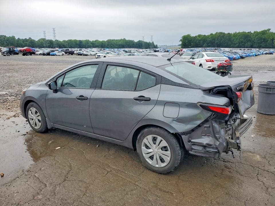 2021 NISSAN VERSA S 2
