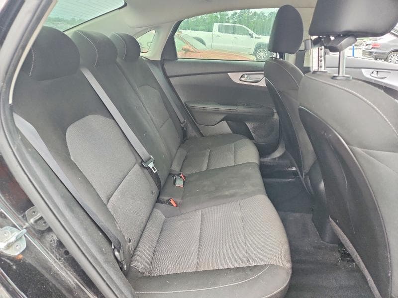 2022 KIA FORTE LXS 10