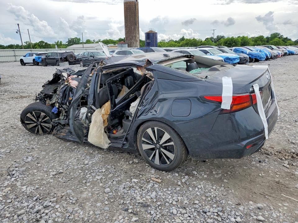 2019 NISSAN ALTIMA SL 2