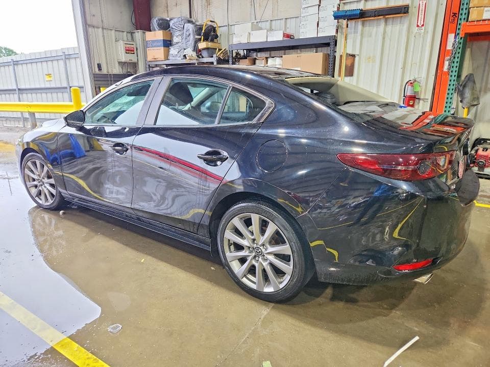 2021 MAZDA 3 PREFERRED 2