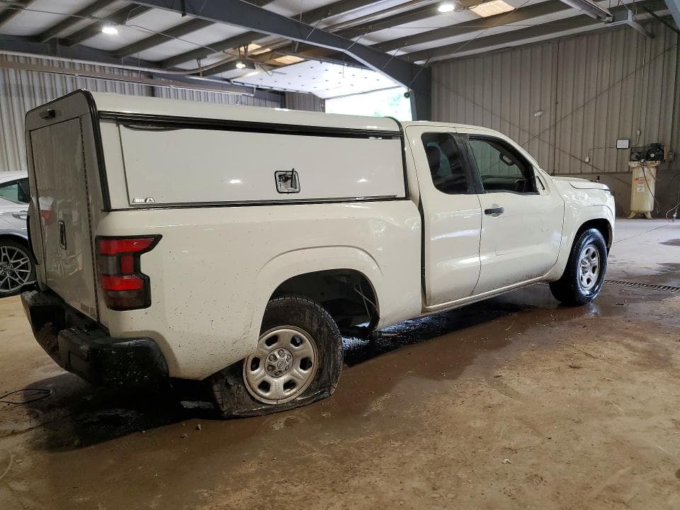 2024 NISSAN FRONTIER S 3