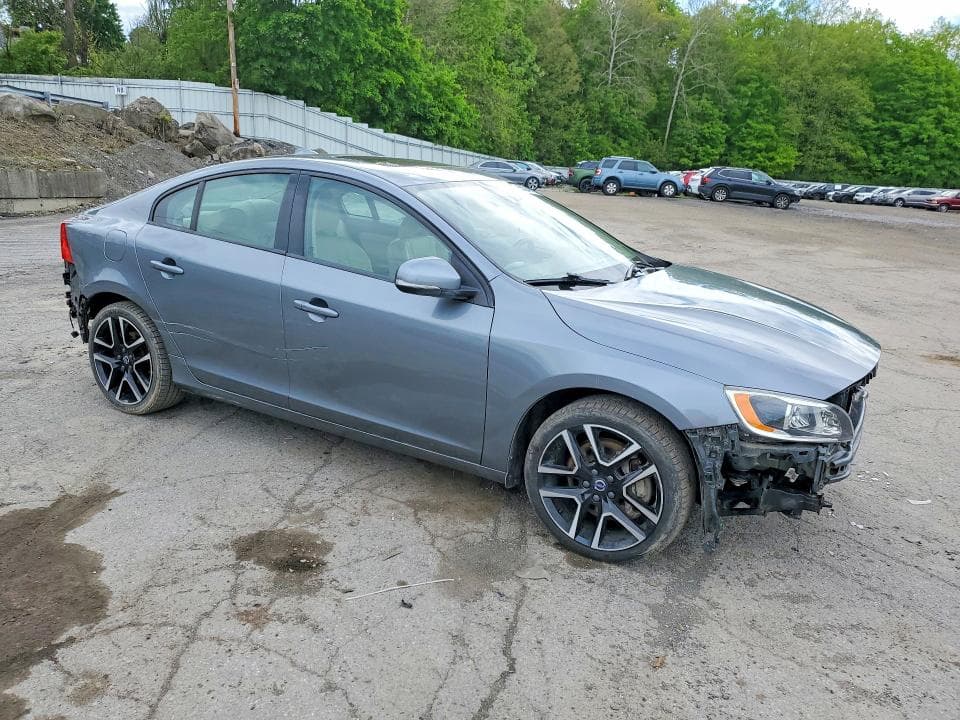 2017 VOLVO S60 DYNAMIC 4