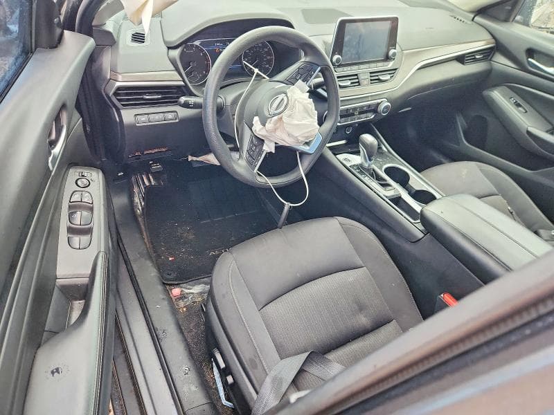 2024 NISSAN ALTIMA SV 8