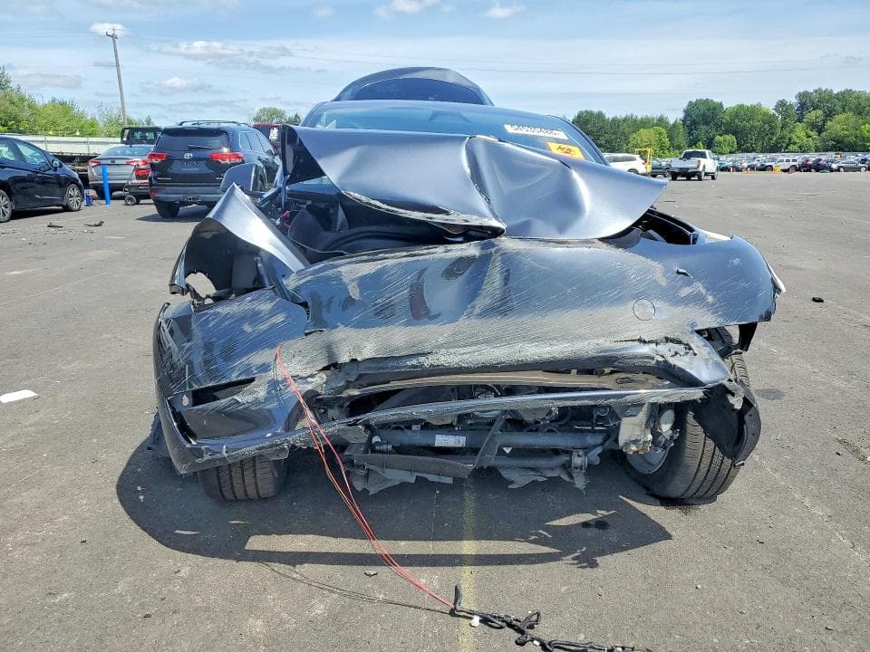 2024 TESLA MODEL Y 5