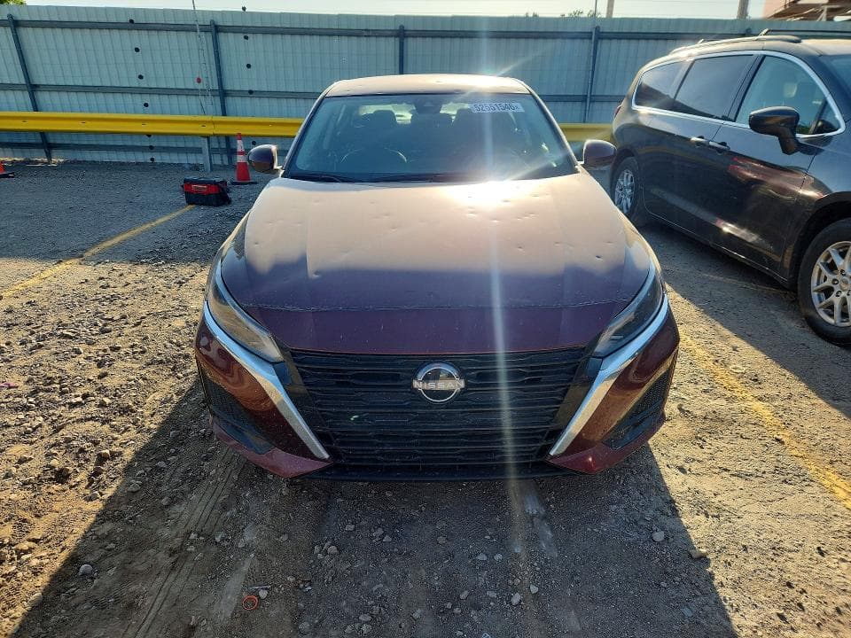 2023 NISSAN ALTIMA SV 5