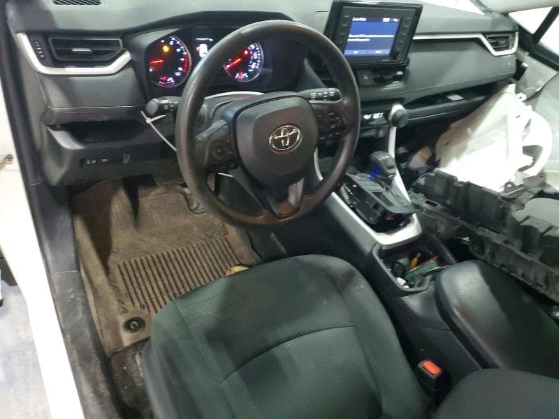 2021 TOYOTA RAV4 LE 8