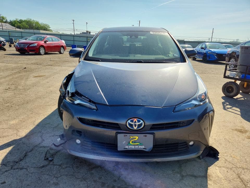 2022 TOYOTA PRIUS XLE AWD-E 5