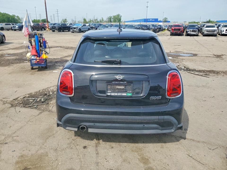 2022 MINI COOPER 6