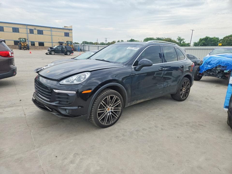 2016 PORSCHE CAYENNE - 1