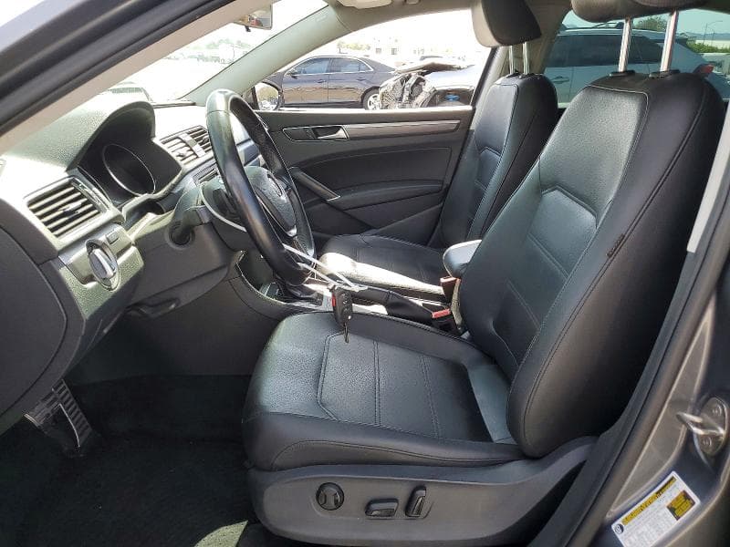 2018 VOLKSWAGEN PASSAT S 7