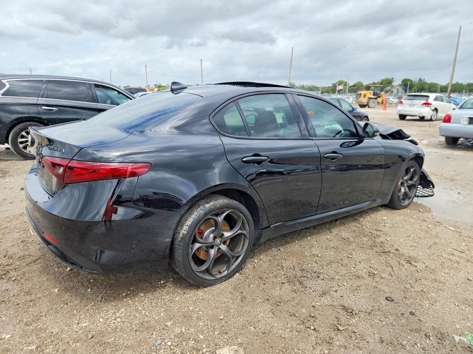 2020 ALFA ROMEO GIULIA TI 3