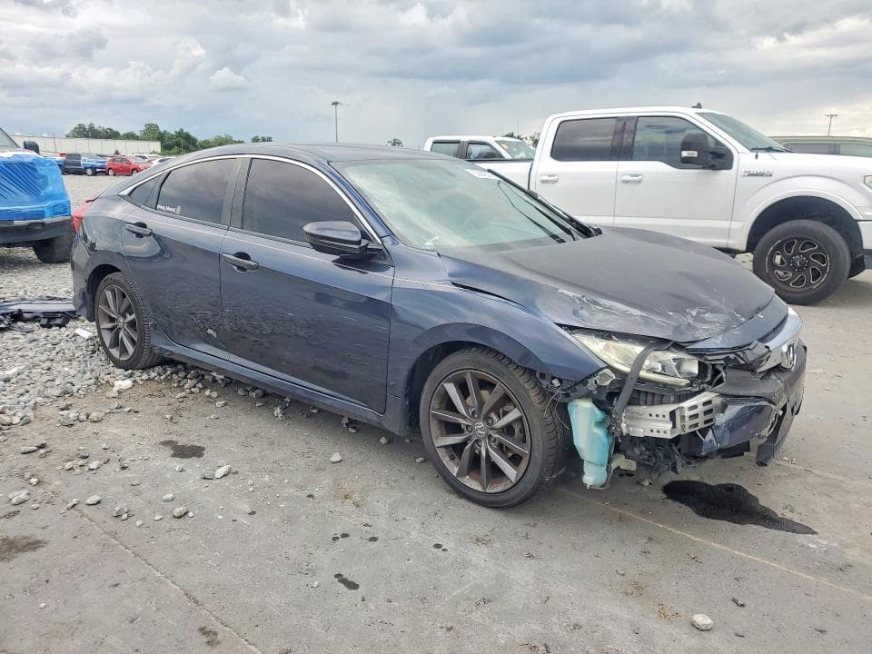 2018 HONDA CIVIC LX 4
