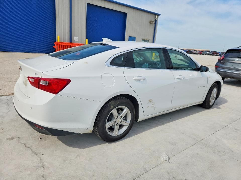 2024 CHEVROLET MALIBU LT 3