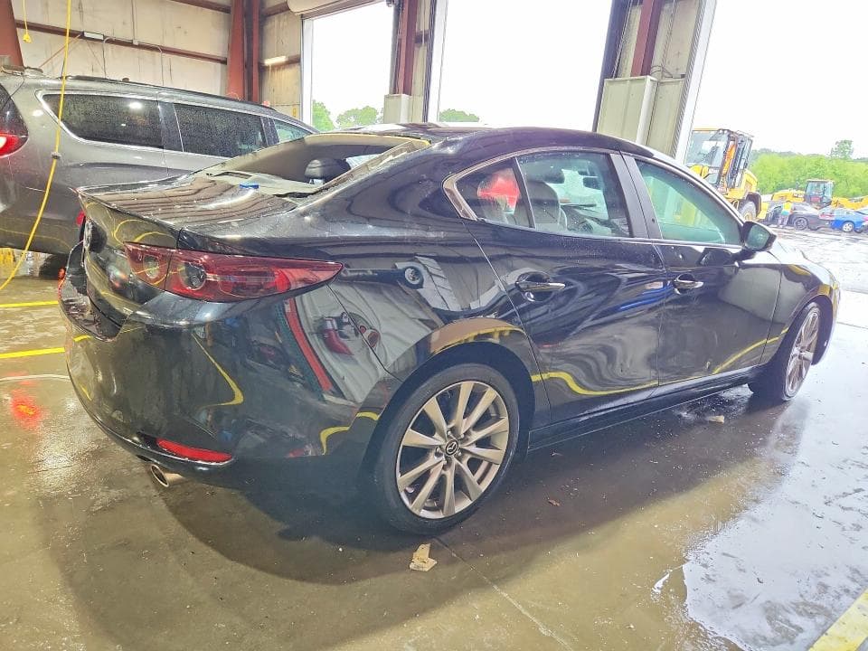 2021 MAZDA 3 PREFERRED 3