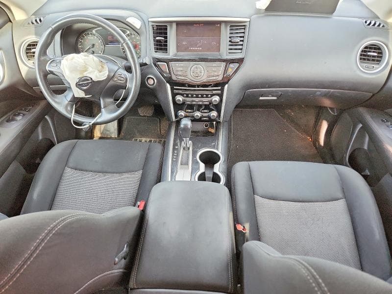 2017 NISSAN PATHFINDER SV 8
