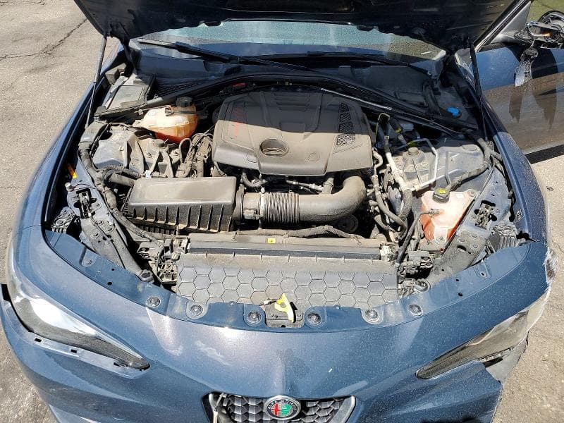 2019 ALFA ROMEO GIULIA 11