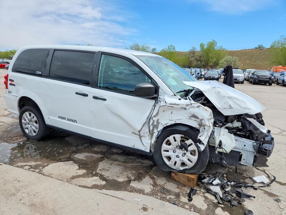 2019 DODGE GRAND CARAVAN SE 4
