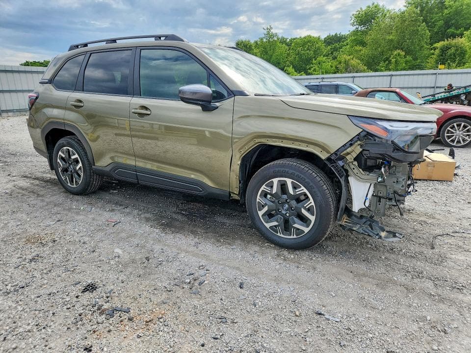 2025 SUBARU FORESTER PREMIUM 4