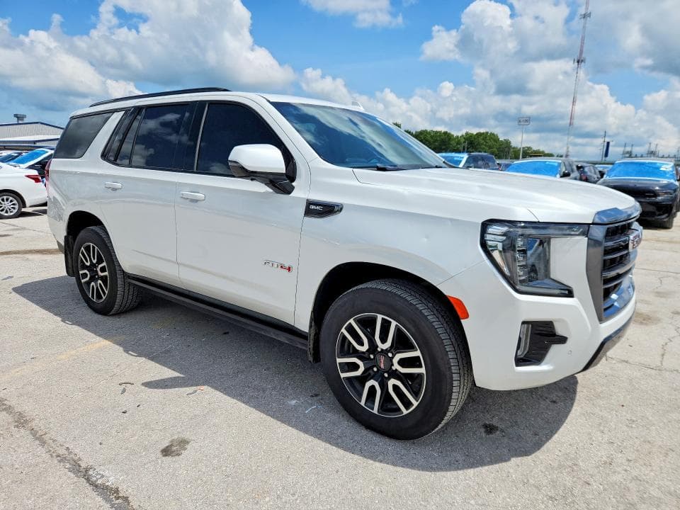 2023 GMC YUKON AT4 4