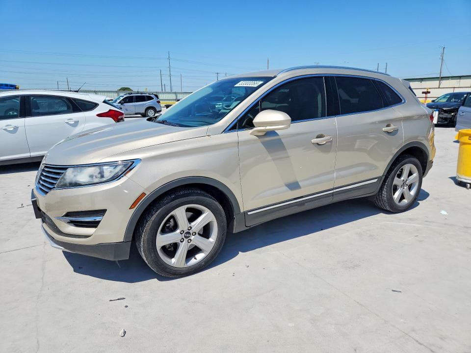 2017 LINCOLN MKC PREMIERE - 1