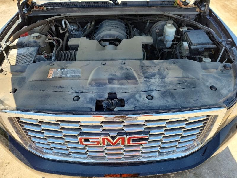 2019 GMC YUKON DENALI 12