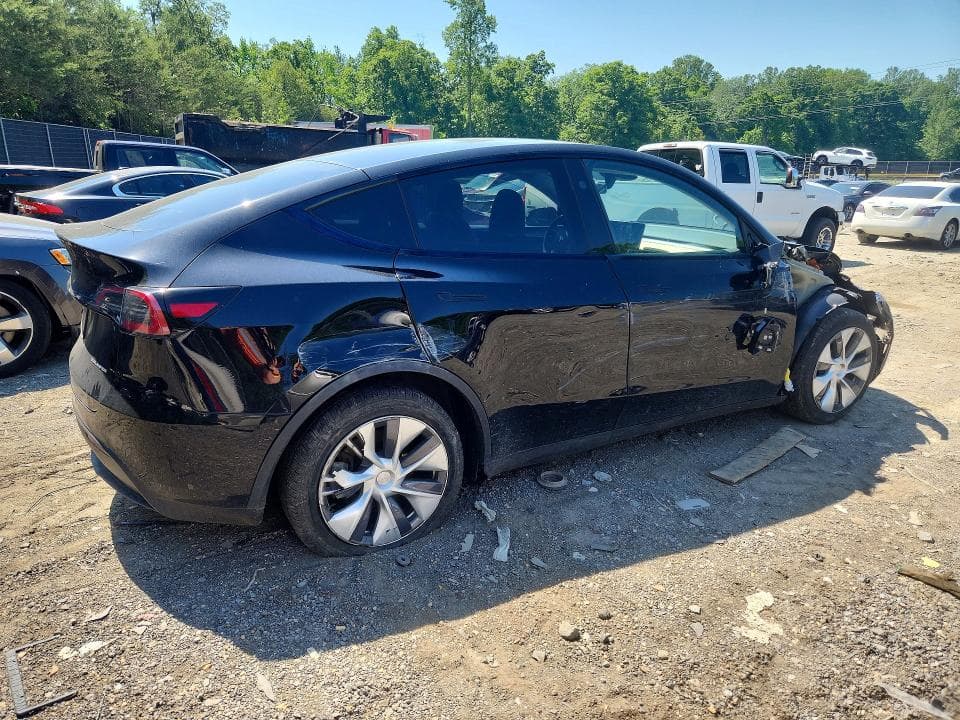 2023 TESLA MODEL Y 3