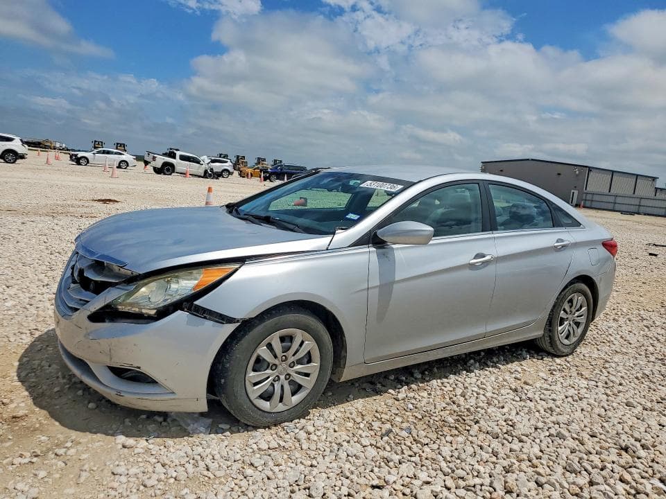 2011 HYUNDAI SONATA